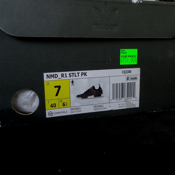 Adidas NMD R1 Women’s Size 7 - Black and Pink - Picture 2 of 7